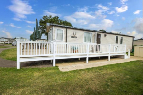 Beautiful 8 Berth Caravan For Hire At Seashore Haven Park In Norfolk Ref 22039C
